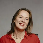 Anne-France DE LA CROIX, Conseillère immobilière SAFTI